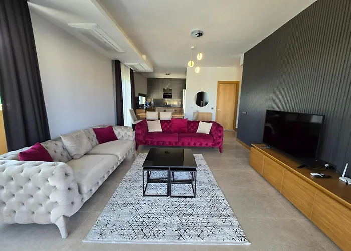 Villa Ayayorgi Süper Lüks Havuzlu Çeşme